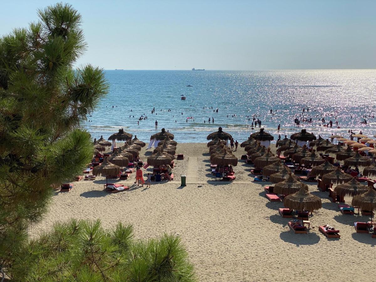 Sunset Sea View - Beachfront Balcony - Ac - Wifi Durrës Eksteriør billede