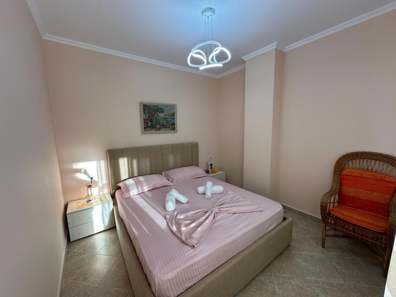 Sunset Sea View - Beachfront Balcony - Ac - Wifi Durrës Eksteriør billede